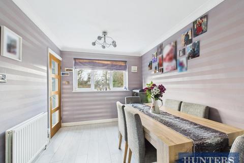 4 bedroom detached house for sale, Laburnum Drive, Molescroft, Beverley, HU17 9UQ