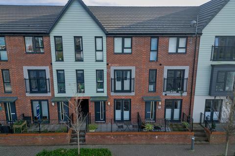 4 bedroom townhouse for sale, Rhodfa Cambo, Barry