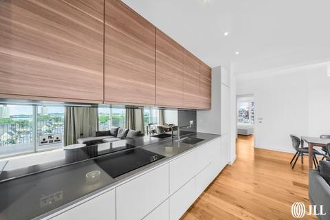 3 bedroom flat to rent, Zinc Street Sugar House Island E15