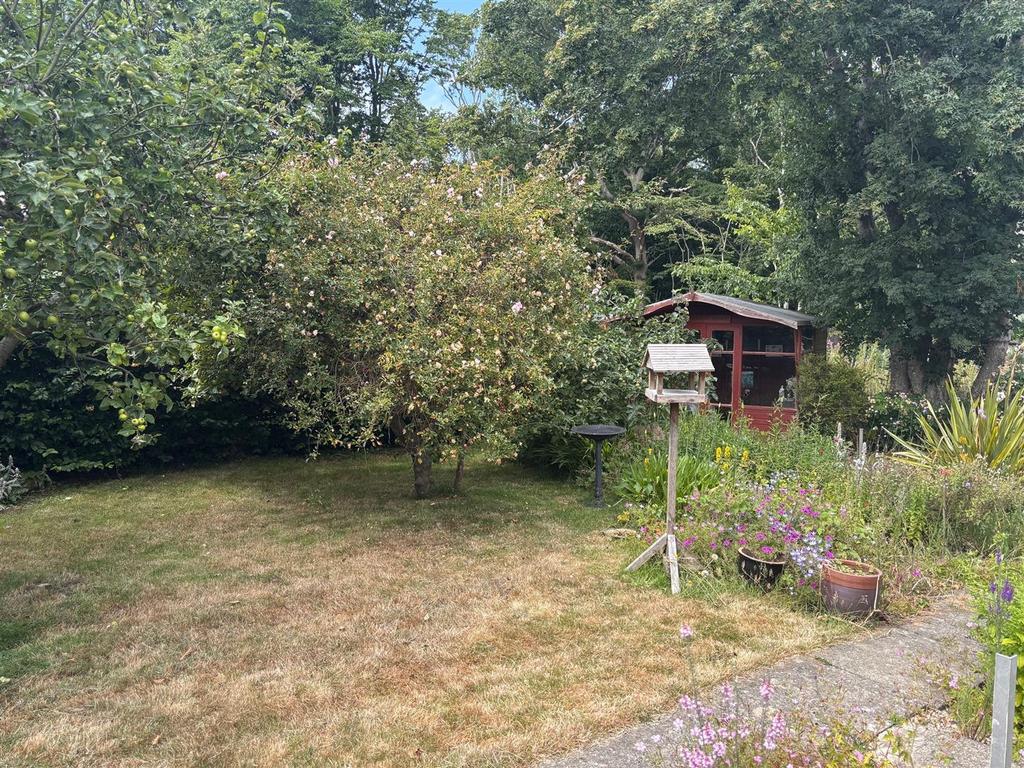 15 Lawn.jpg