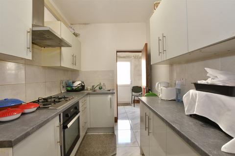 3 bedroom terraced house for sale, Grosvenor Road, Forest Gate