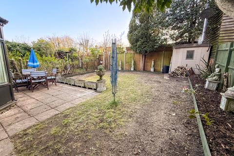 3 bedroom end of terrace house for sale, Staines-upon-Thames, Surrey