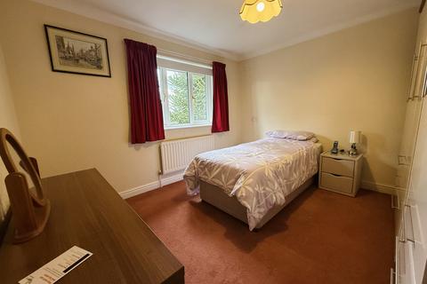 2 bedroom flat for sale, Puzzle Tree Court, Offerton