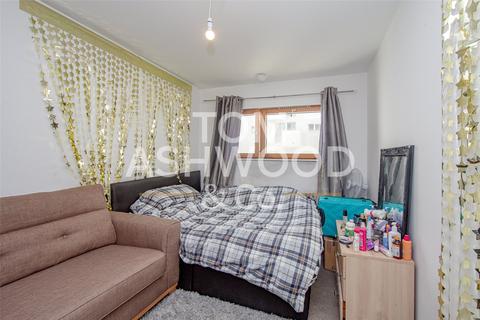 1 bedroom apartment for sale, Cutmore Ropeworks, Arboretum Place, Barking, IG11