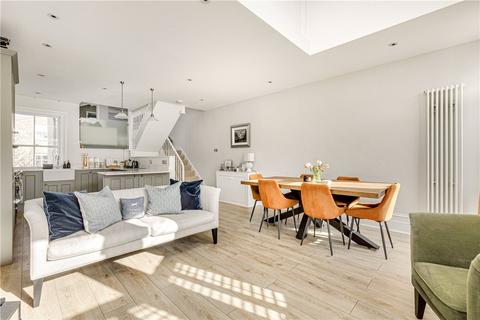 3 bedroom apartment for sale, Winchendon Road, London, SW6