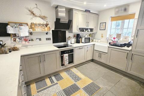 24 Newhurst Park, Hilperton, Trowbridge, BA14 7QW