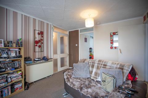 2 bedroom flat for sale, Glenacre Road, Cumbernauld G67