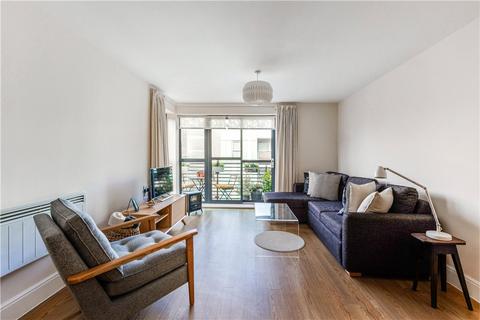 1 bedroom flat for sale, Spa Road, London, SE16