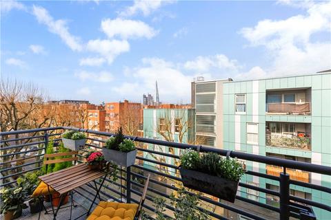 1 bedroom flat for sale, Spa Road, London, SE16