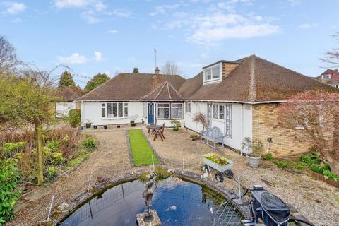 4 bedroom bungalow for sale, Mayflower Way, Farnham Common SL2