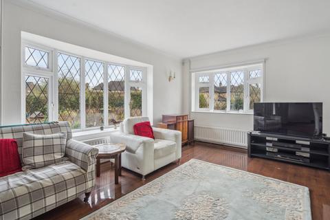 4 bedroom bungalow for sale, Mayflower Way, Farnham Common SL2