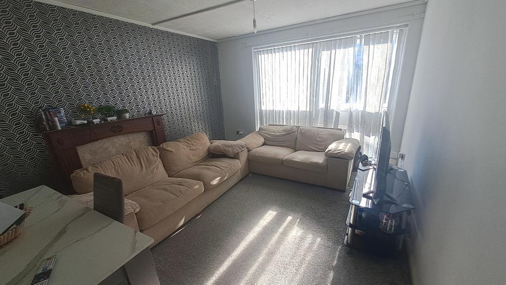 Flat 16, Beamsley House, Bradford Road, Shipley,