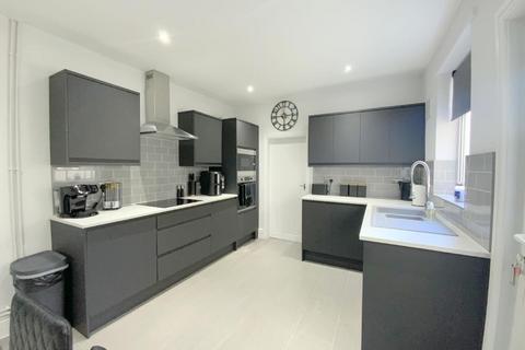 201 Roberts Street, Grimsby, DN32 8BU