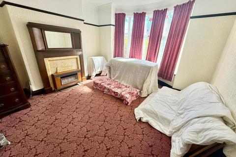 3 bedroom terraced house for sale, Walton Avenue, Middlesbrough