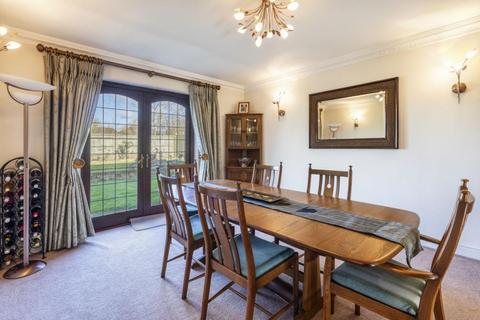 3 Anners Close, Egham, TW20 8UU