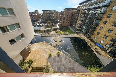 2 bedroom apartment for sale, Berglen Court, E14