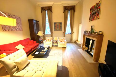 2 bedroom flat for sale, Chelsea Embankment, London, SW3