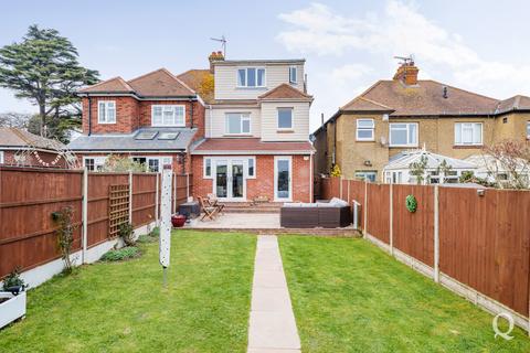 47 Fox Hill, Bapchild, Sittingbourne, ME9 9AB