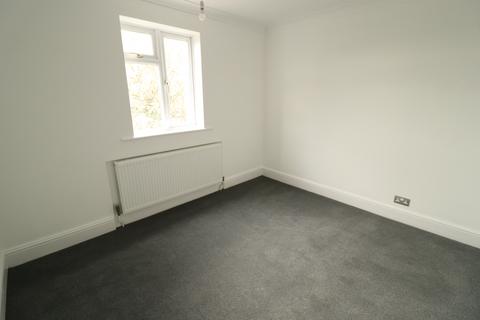6a, The Flats Chadwell Road, Grays, RM17 5SZ