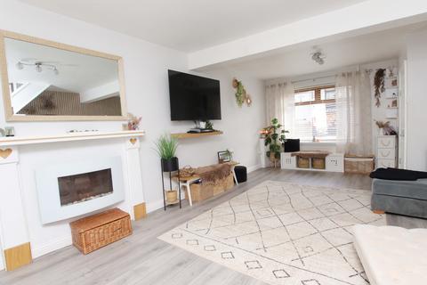 3 bedroom terraced house for sale, Cross Roads, Beddau, CF38 2AD