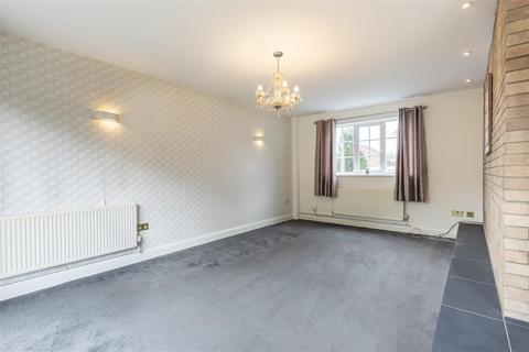 9 Hilly Field, Harlow, CM18 7HU