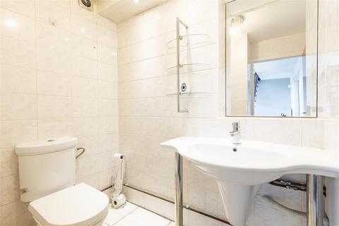 9 Hilly Field, Harlow, CM18 7HU