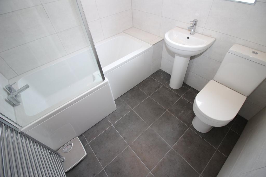 Bathroom Suite