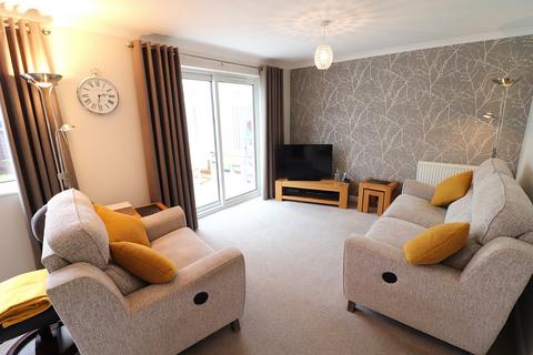 3 bedroom detached house for sale, Milestone Close, Stevenage, Hertfordshire, SG2