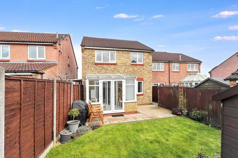 3 bedroom detached house for sale, Milestone Close, Stevenage, Hertfordshire, SG2