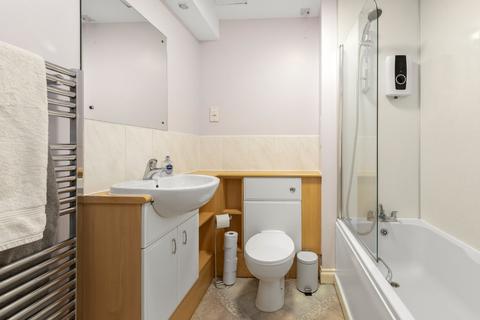 25/36 Brunswick Road, Edinburgh, EH7 5GY
