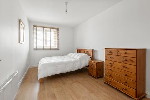 25/36 Brunswick Road, Edinburgh, EH7 5GY