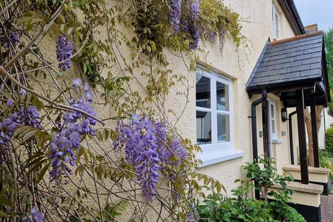 5 bedroom detached house for sale, Orpington Court, Tiverton EX16
