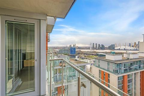 2 bedroom apartment for sale, The Oxygen, Royal Victoria Dock, E16