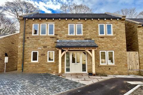 3 bedroom detached house for sale, The Village, Farnley Tyas, Huddersfield