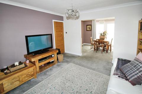 2 bedroom semi-detached bungalow for sale, Belvedere Drive, Bilton, Hull