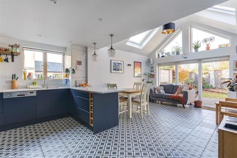 1 Bartlow Road, Linton, Cambridge, CB21 4LY