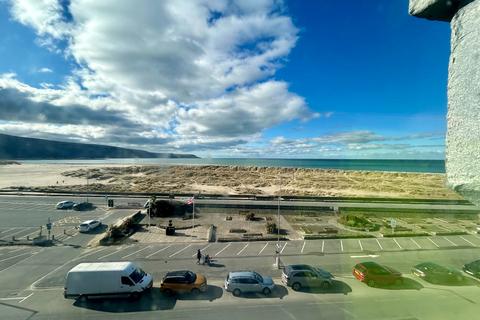 undefined, Flat 1, Marine Court, Marine Parade, Barmouth, LL42 1NB