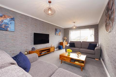 14 Laurel Drive, Barrow-in-furness, LA13 0RD