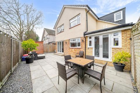 4 bedroom detached house for sale, Blenheim Gardens, Havant PO9