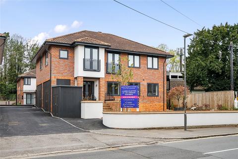 Wentworth Court, 2-4 High Street, Chalfont St. Peter