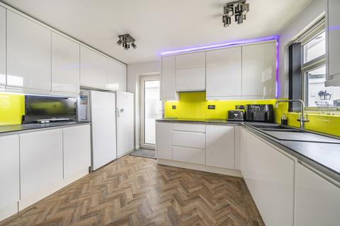 17 Argyle Crescent, Fareham, PO15 6AG