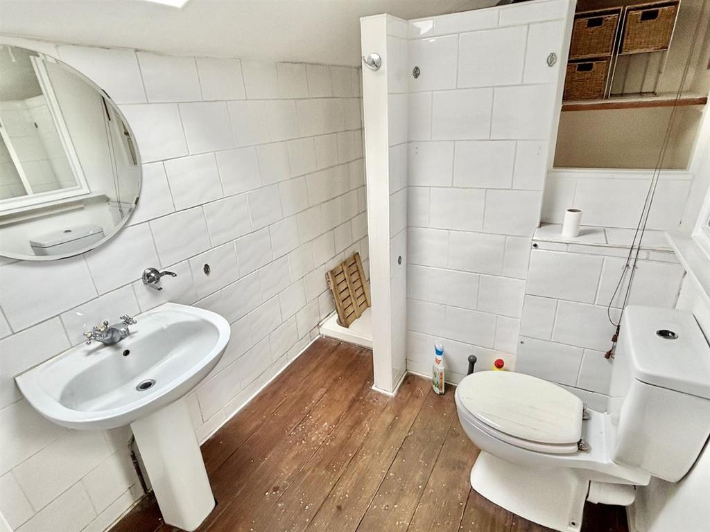 Shower Room W/C