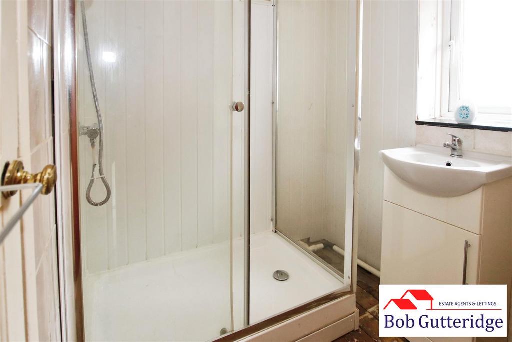 First floor shower room