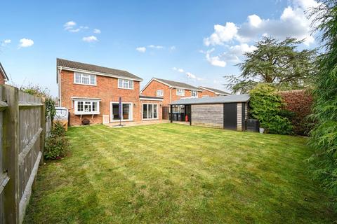 4 bedroom detached house for sale, Woodhall Close, Cuckfield