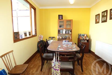 4 bedroom end of terrace house for sale, Valeway Avenue, Thornton-Cleveleys