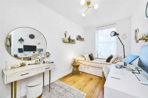 2 bedroom flat for sale, Wolseley Street, London SE1