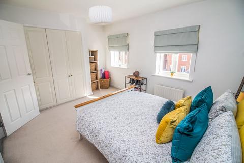 8 Bellona Close, Hebburn, NE31 1FF