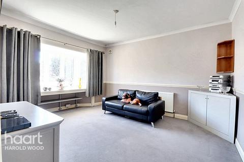 3 bedroom detached bungalow for sale, Straight Road, Harold Hill