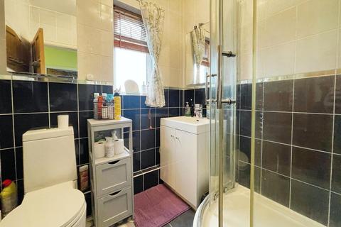 9 Leafield Crescent, Bradford, BD2 3SG