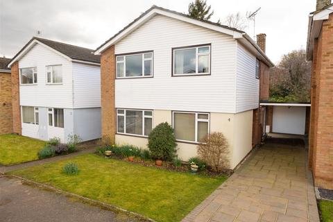 4 bedroom detached house for sale, The Paddock, Hitchin